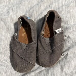 Toms Kids Shoes in Dark Gray